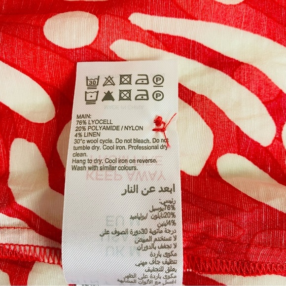 Mint Velvet Keira Abstract Button Up short Sleeve Shirt Size M - Picture 7 of 7